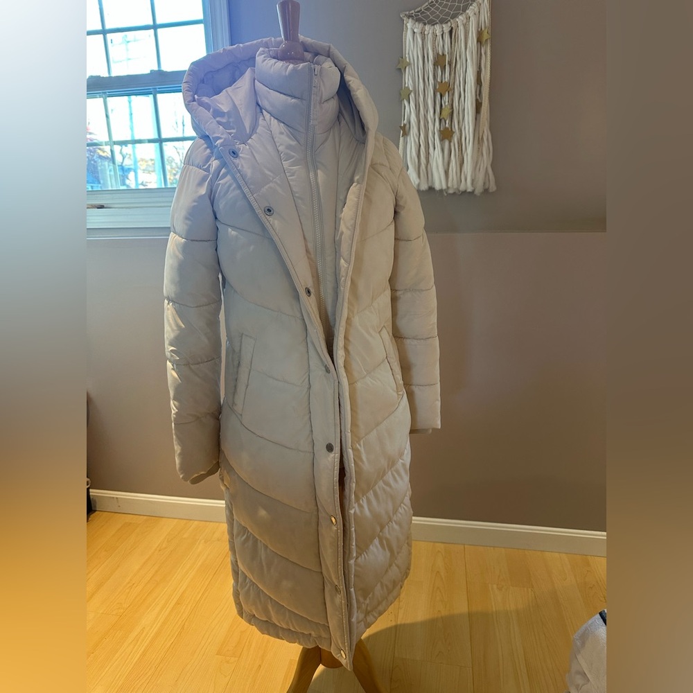 Hollister Women's Beige Long Puffer Jacket